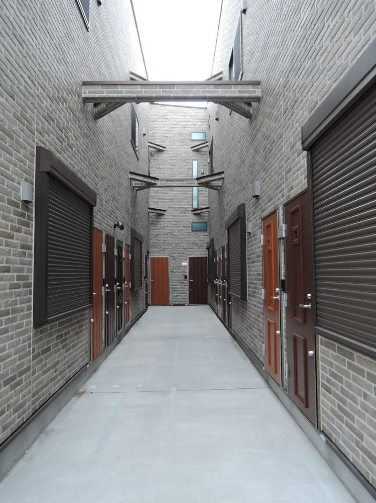 �y�G���g�����X�z�@