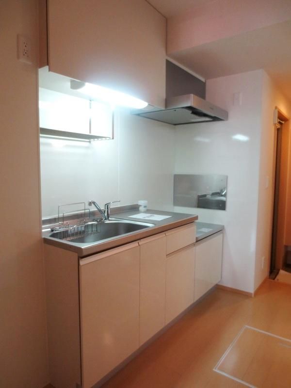 �y�L�b�`���z�@