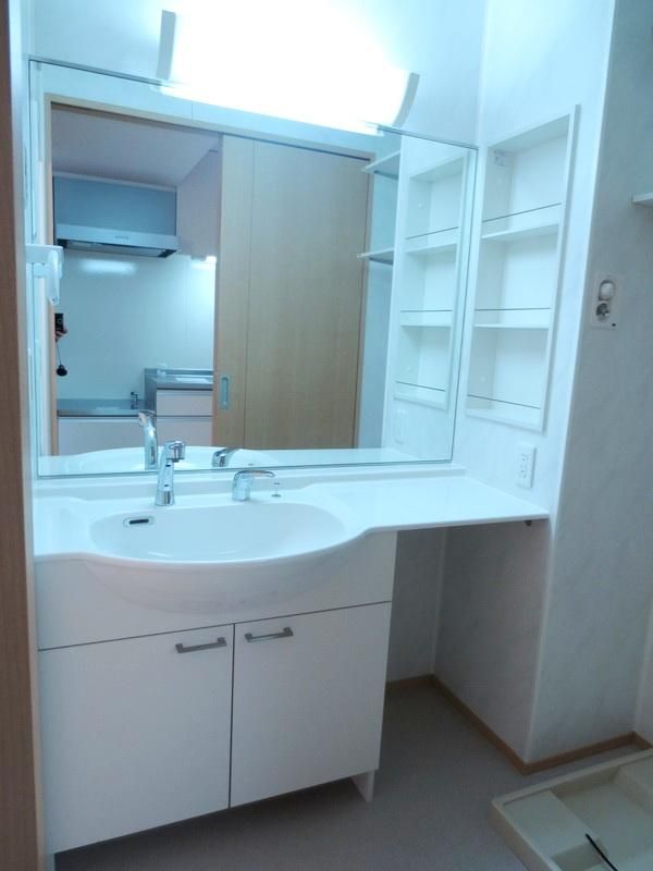 �y���ʏ��z�@