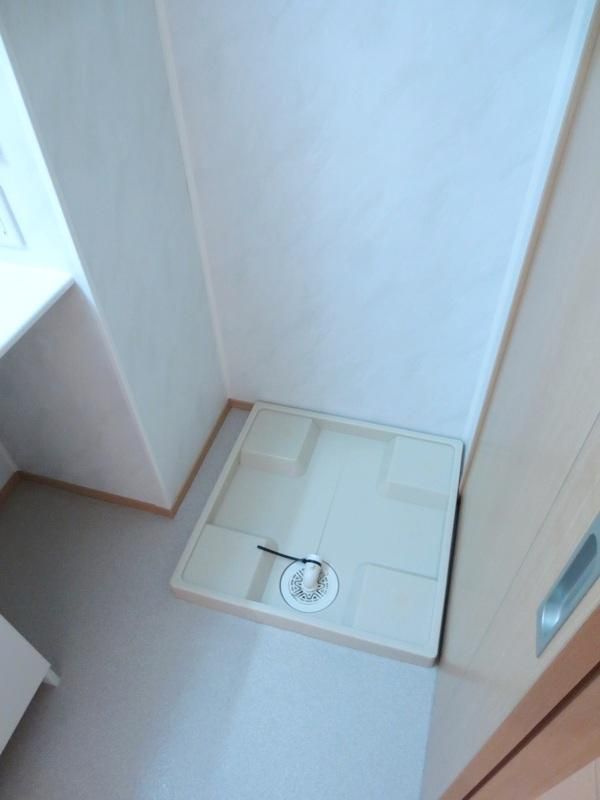 �y���̑��ݔ��z�@