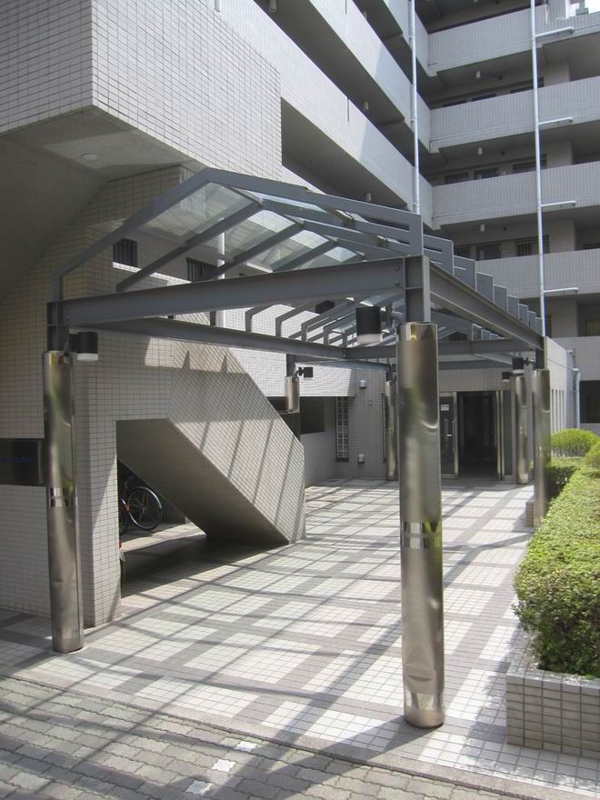 �y�G���g�����X�z�@