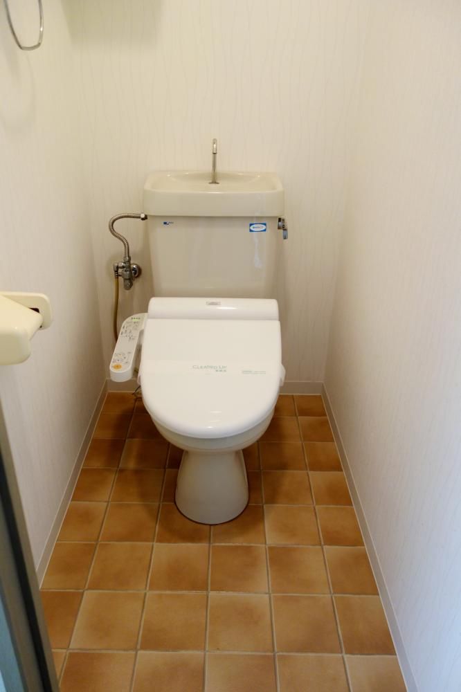 �y�g�C���z�@