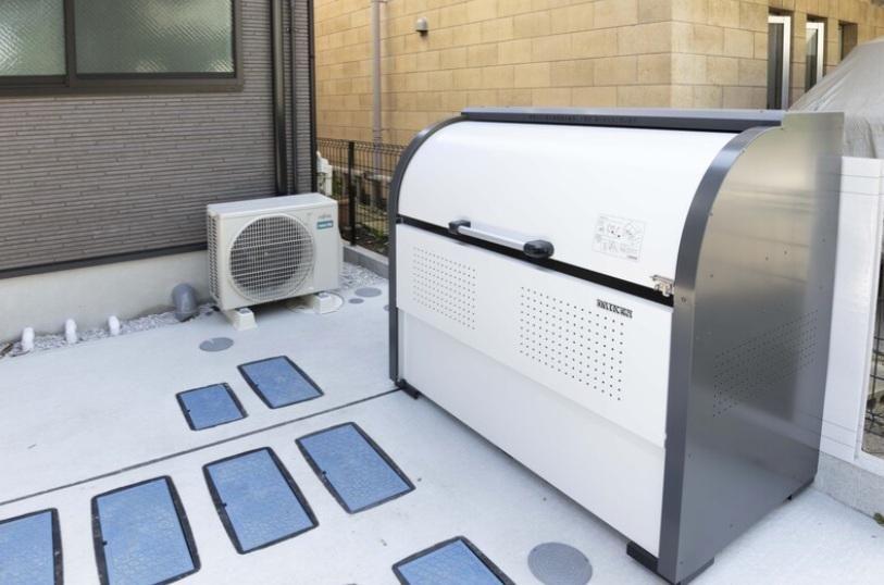 �y���]�z�@