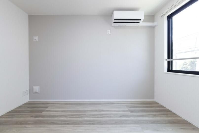 �y���ԁE���r���O�z�@