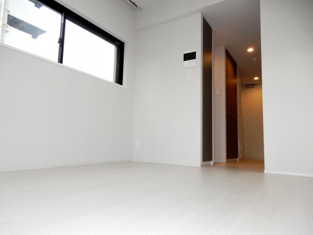 �y�Q���z�@