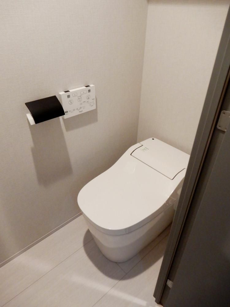 �y�g�C���z�@