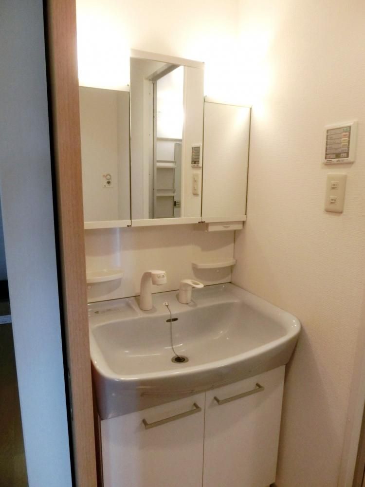 �y���ʏ��z�@