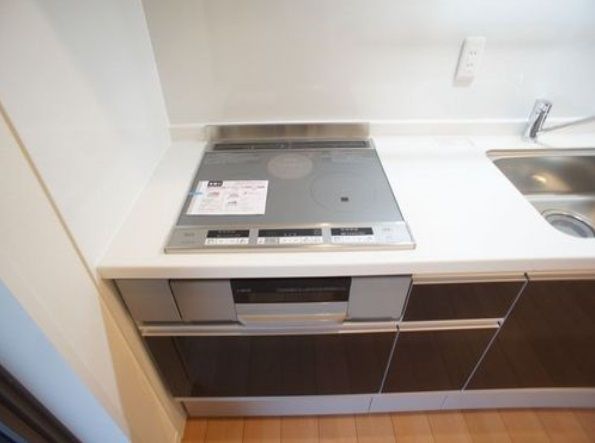 �y���̑��ݔ��z�@