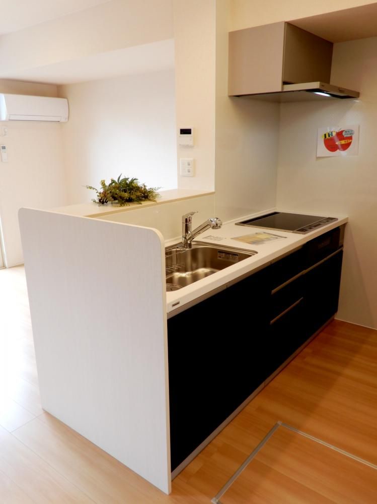 �y�L�b�`���z�@