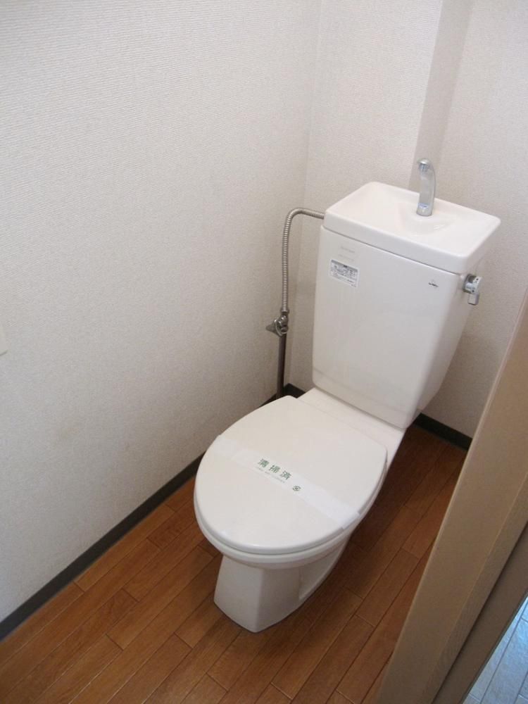 �y�g�C���z�@