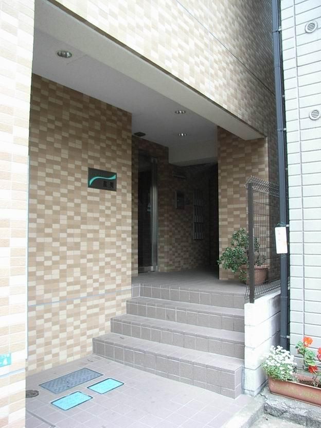 �y�G���g�����X�z�@