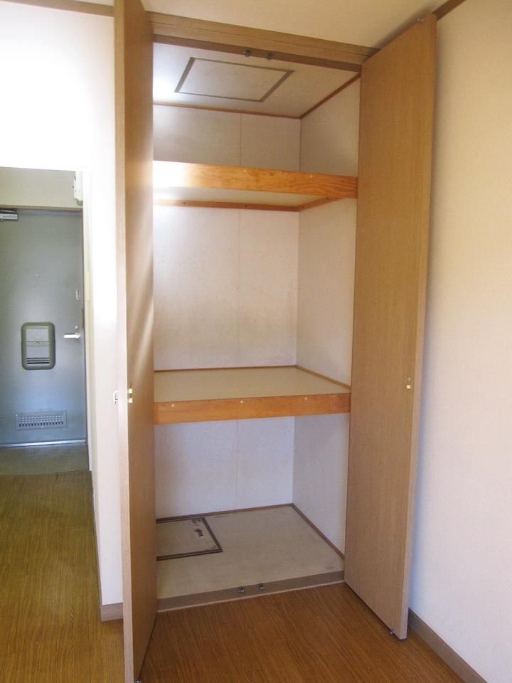 �y���[�z�@