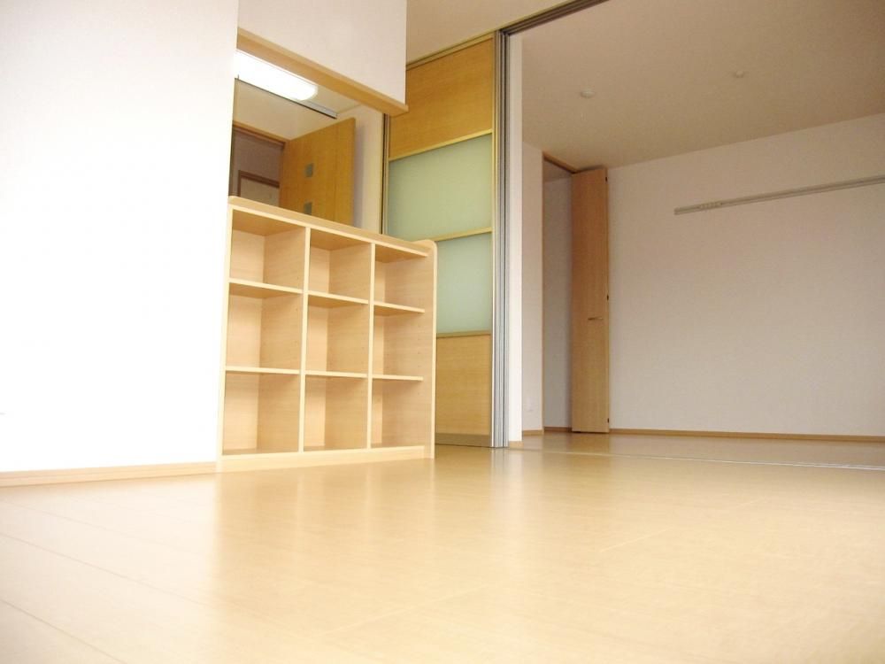 �y���ԁE���r���O�z�@