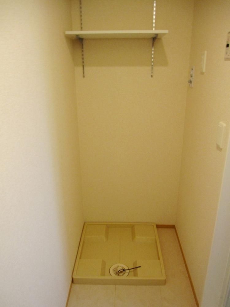 �y���̑��ݔ��z�@