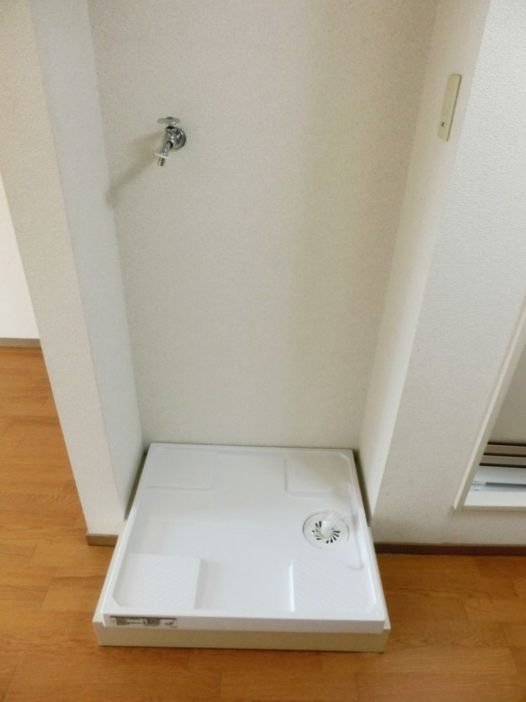 �y���̑��ݔ��z�@