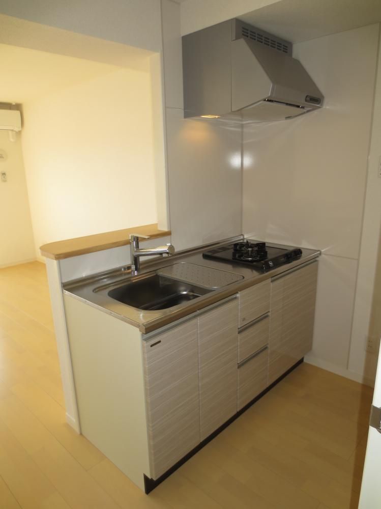 �y�L�b�`���z�@