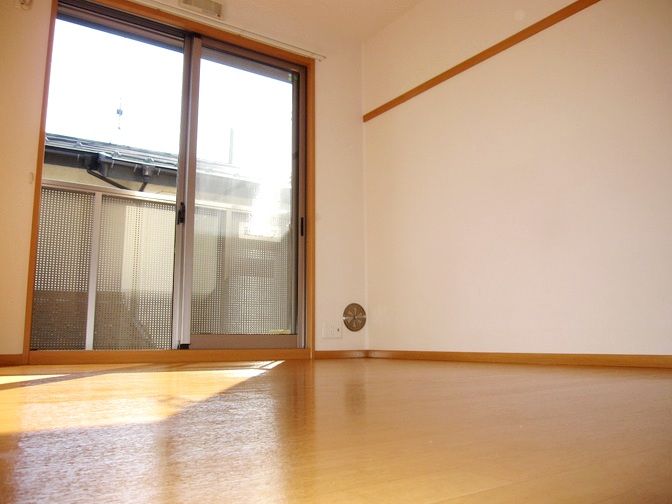 �y�Q���z�@