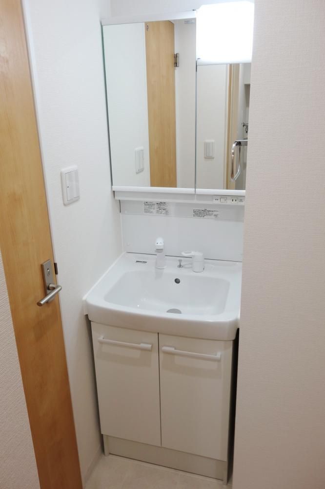 �y���ʏ��z�@