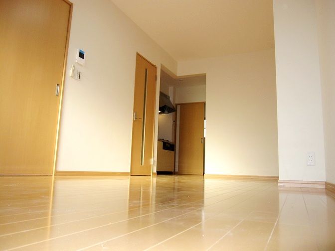 �y���ԁE���r���O�z�@