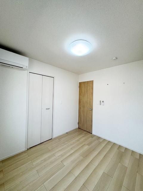 �y�Q���z�@