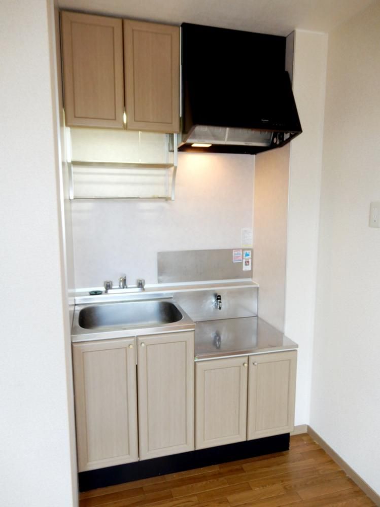 �y�L�b�`���z�@