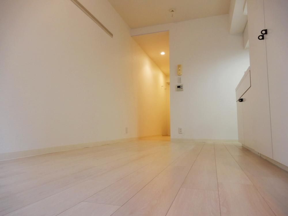 �y�Q���z�@