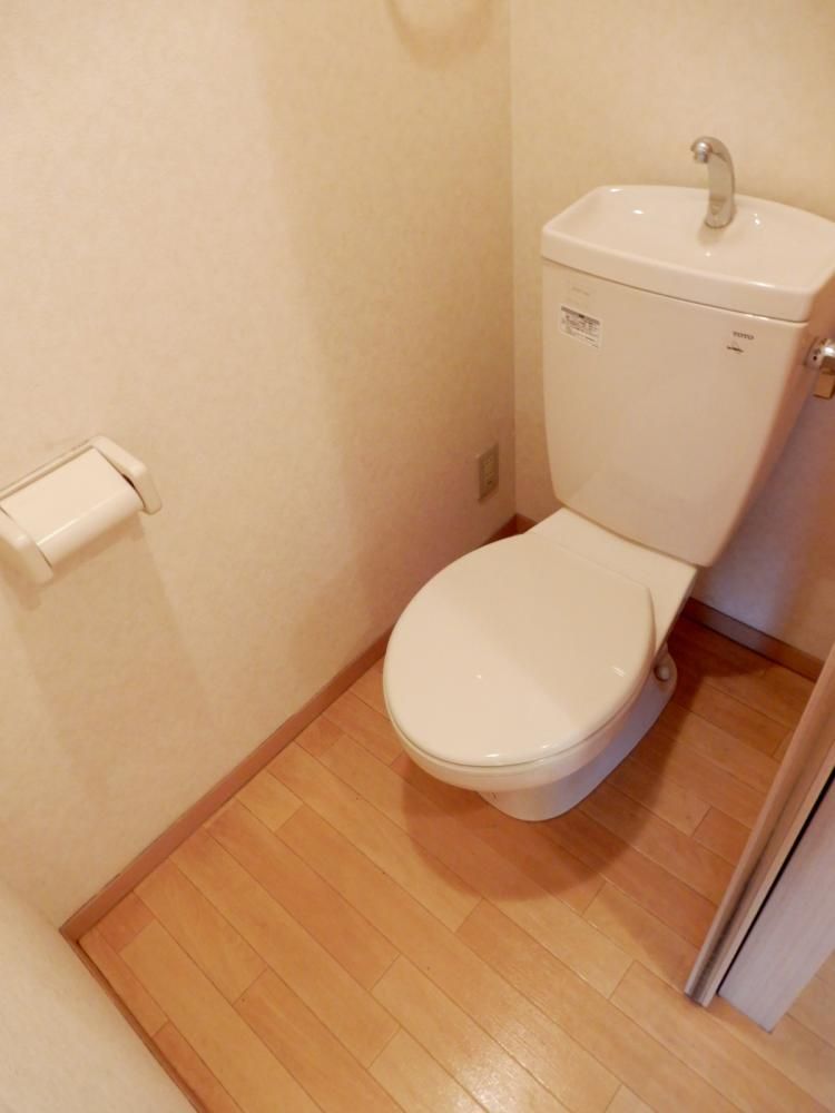 �y�g�C���z�@