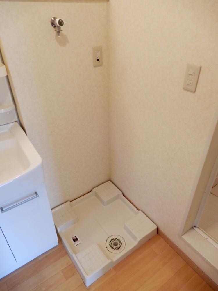 �y���̑��ݔ��z�@