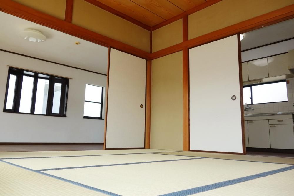 �y�Q���z�@