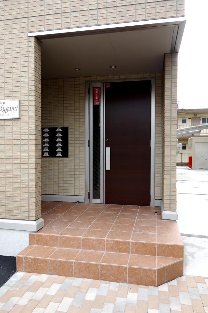 �y�G���g�����X�z�@