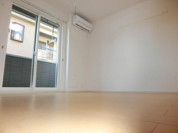 �y�Q���z�@