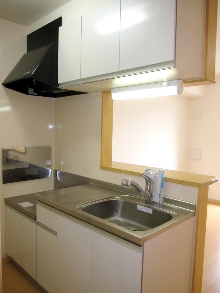 �y�L�b�`���z�@