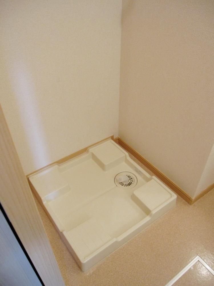 �y���̑��ݔ��z�@