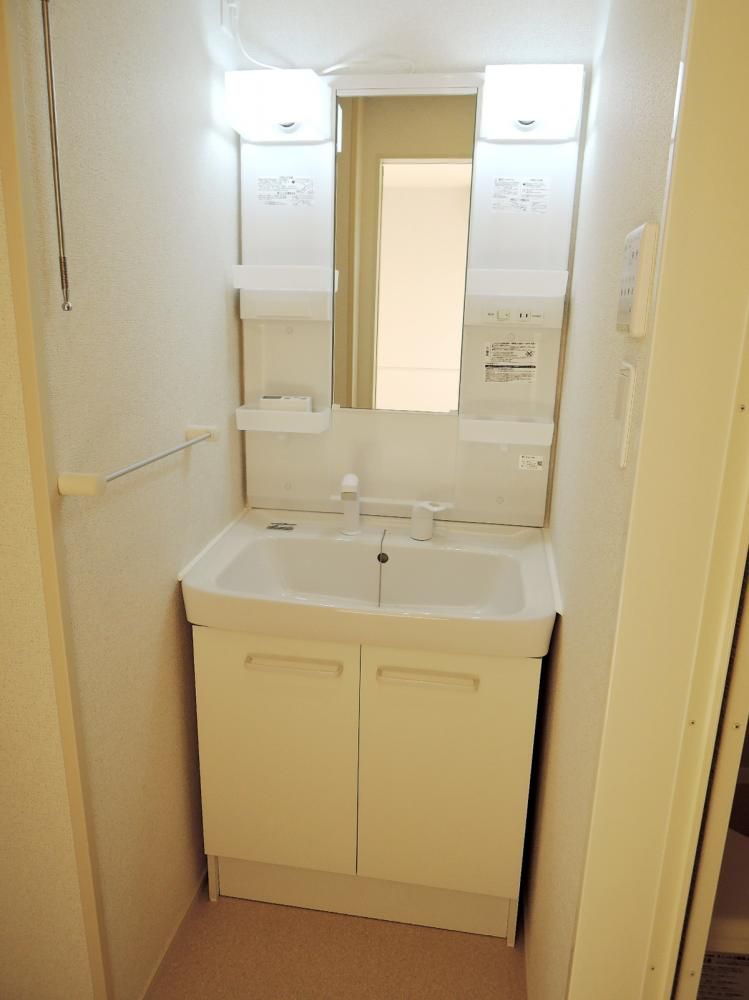 �y���ʏ��z�@