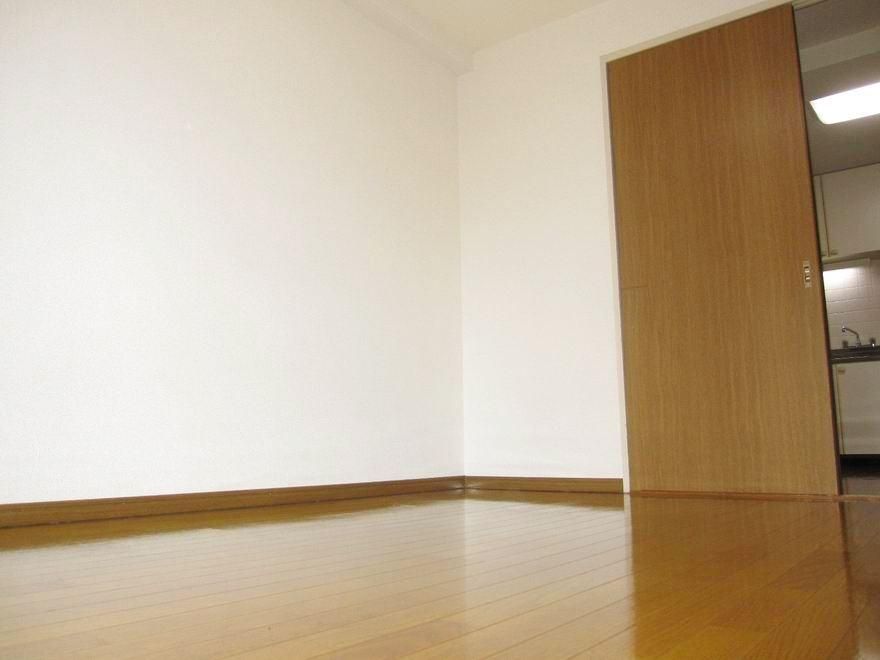 �y�Q���z�@