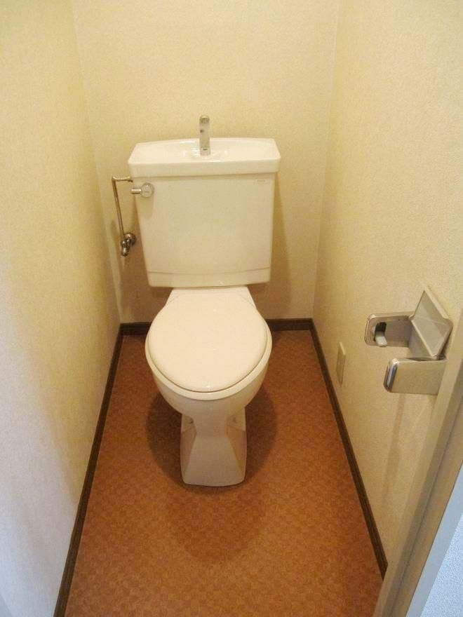 �y�g�C���z�@