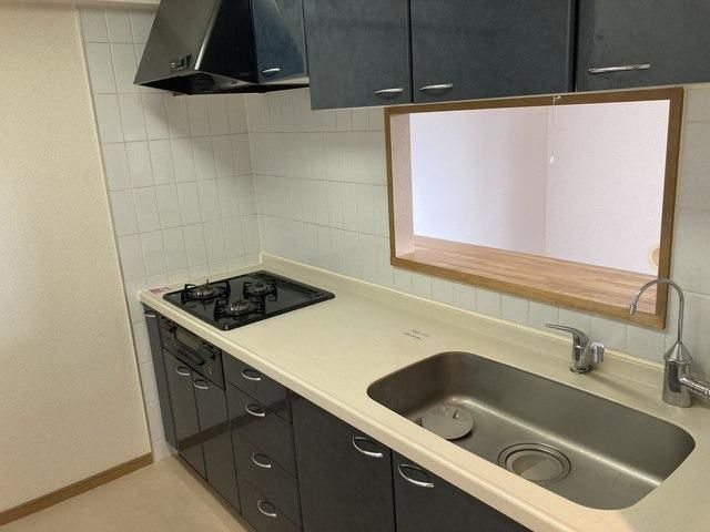 �y�L�b�`���z�@