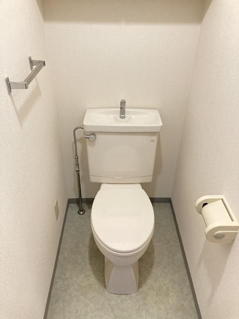 �y�g�C���z�@