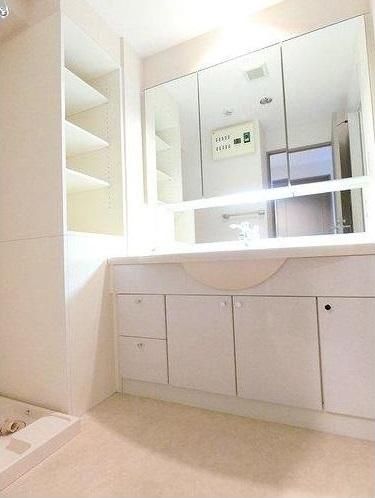 �y���ʏ��z�@