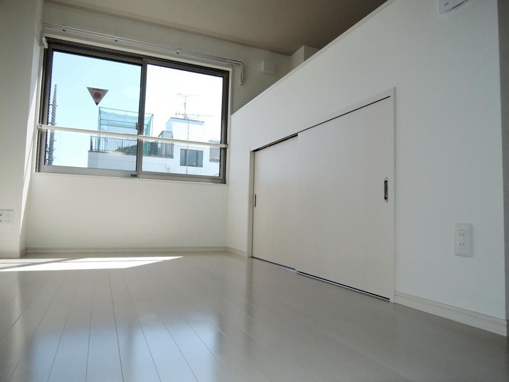 �y�x�����_�z�@