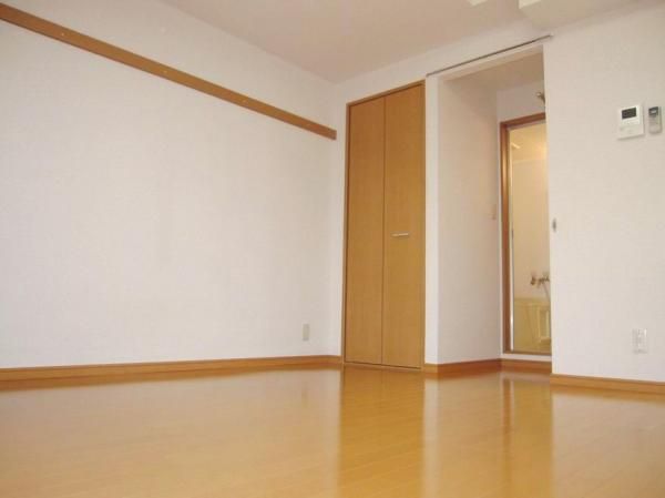 �y�Q���z�@