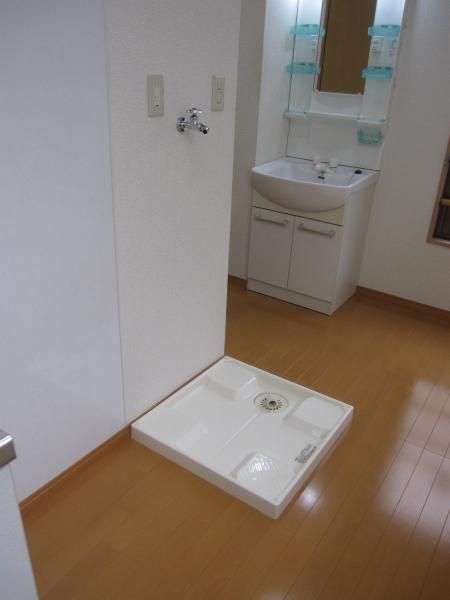 �y���̑��ݔ��z�@