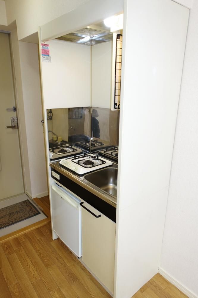 �y�L�b�`���z�@