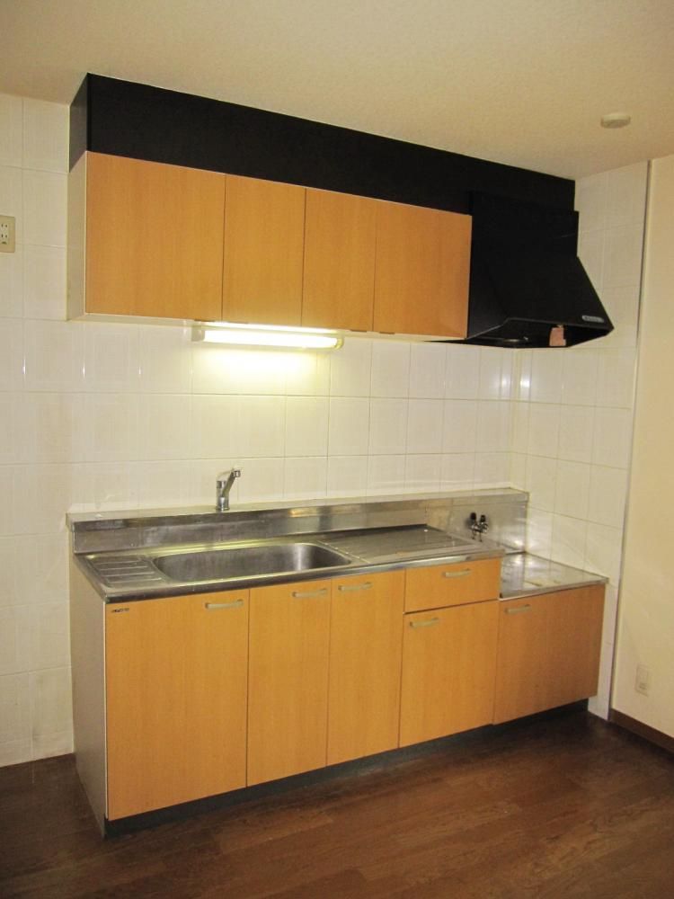 �y�L�b�`���z�@