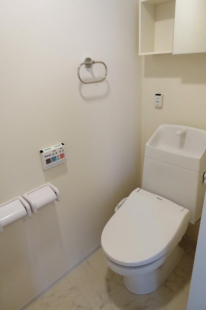 �y�g�C���z�@