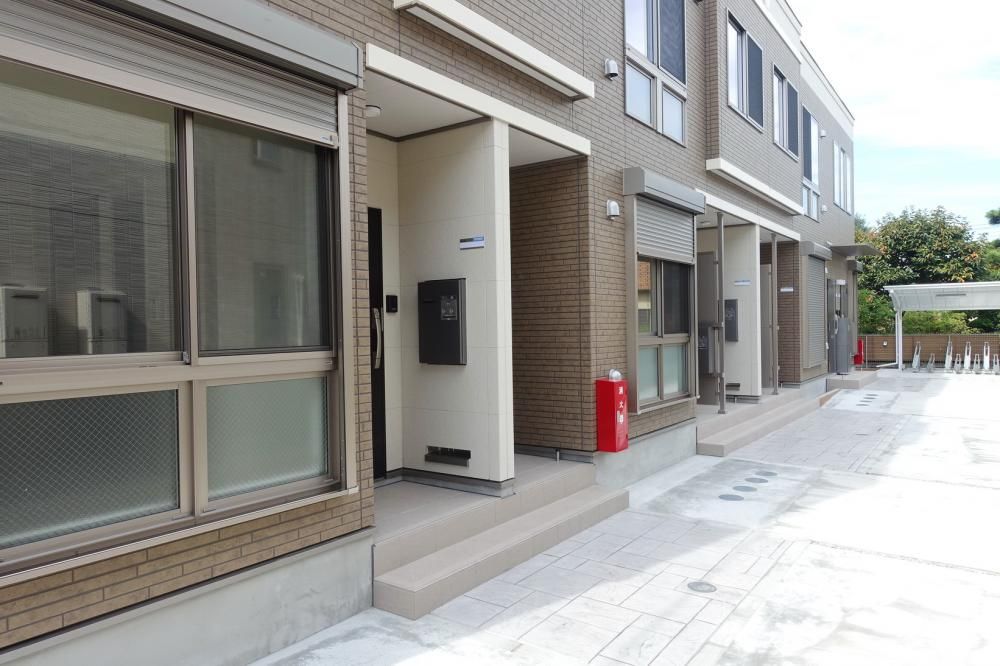 �y�G���g�����X�z�@