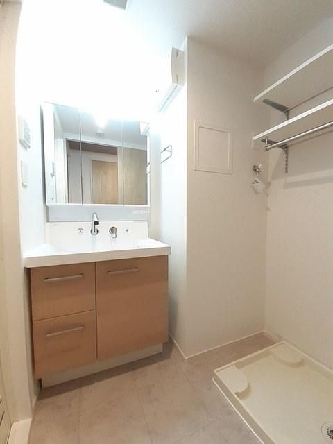 �y���ʏ��z�@