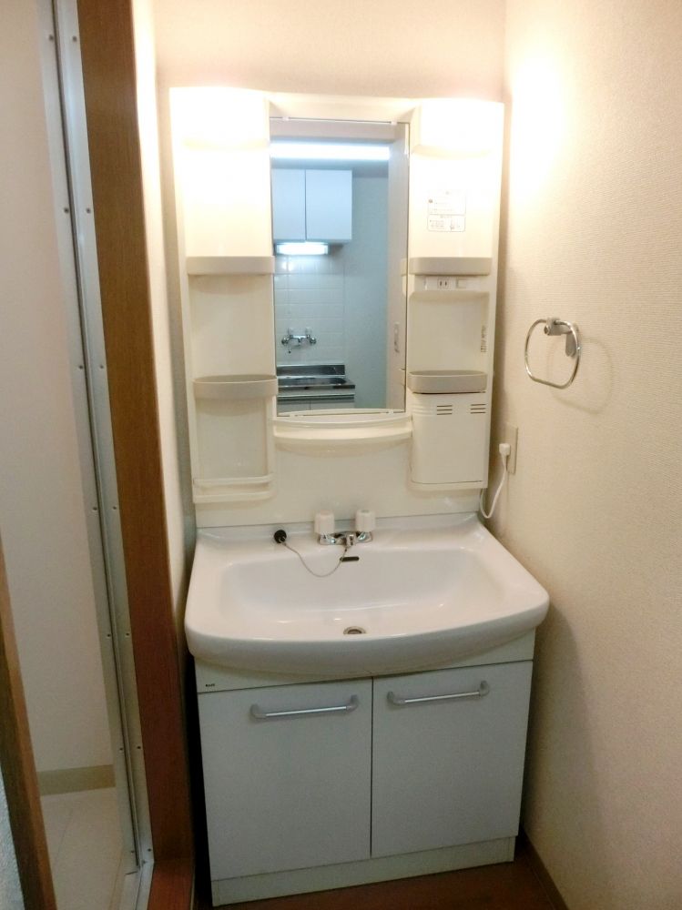 �y���ʏ��z�@