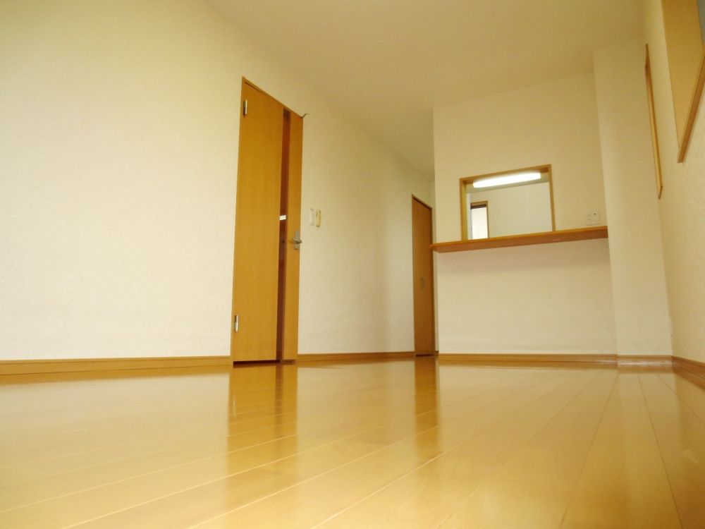 �y���ԁE���r���O�z�@