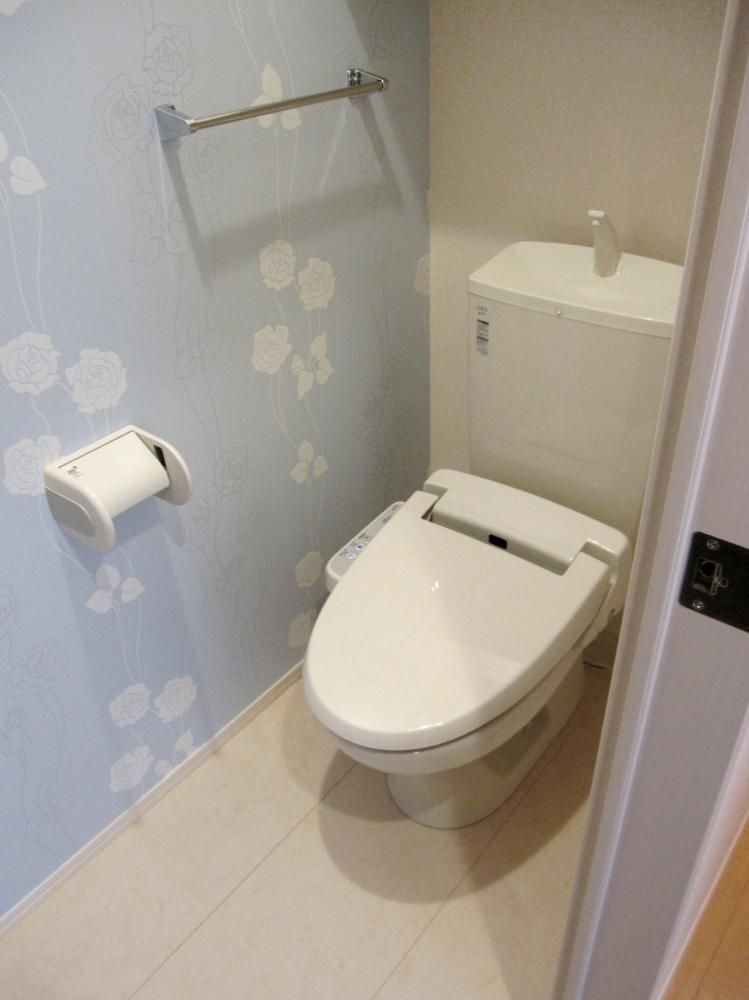 �y�g�C���z�@